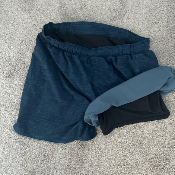 Lululemon shorts (lined) - Picture 2 of 3